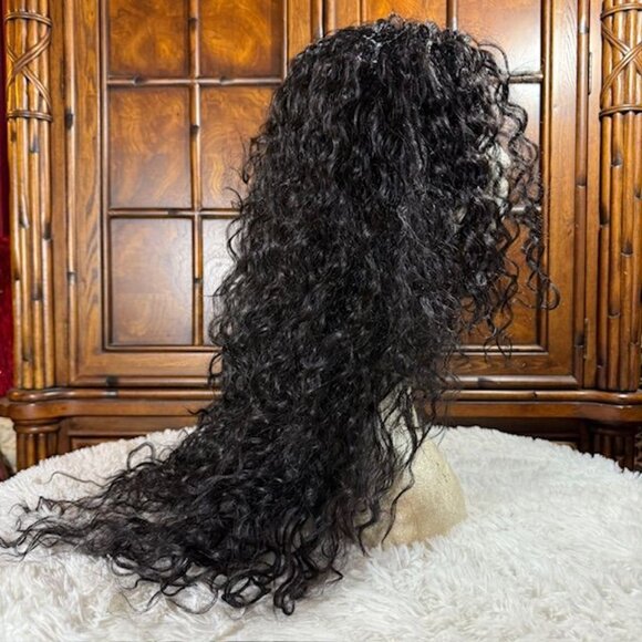Pazazz PL-Sanya 28" Lace Front Wavy Color 1B Synthetic Wig - Picture 6 of 16